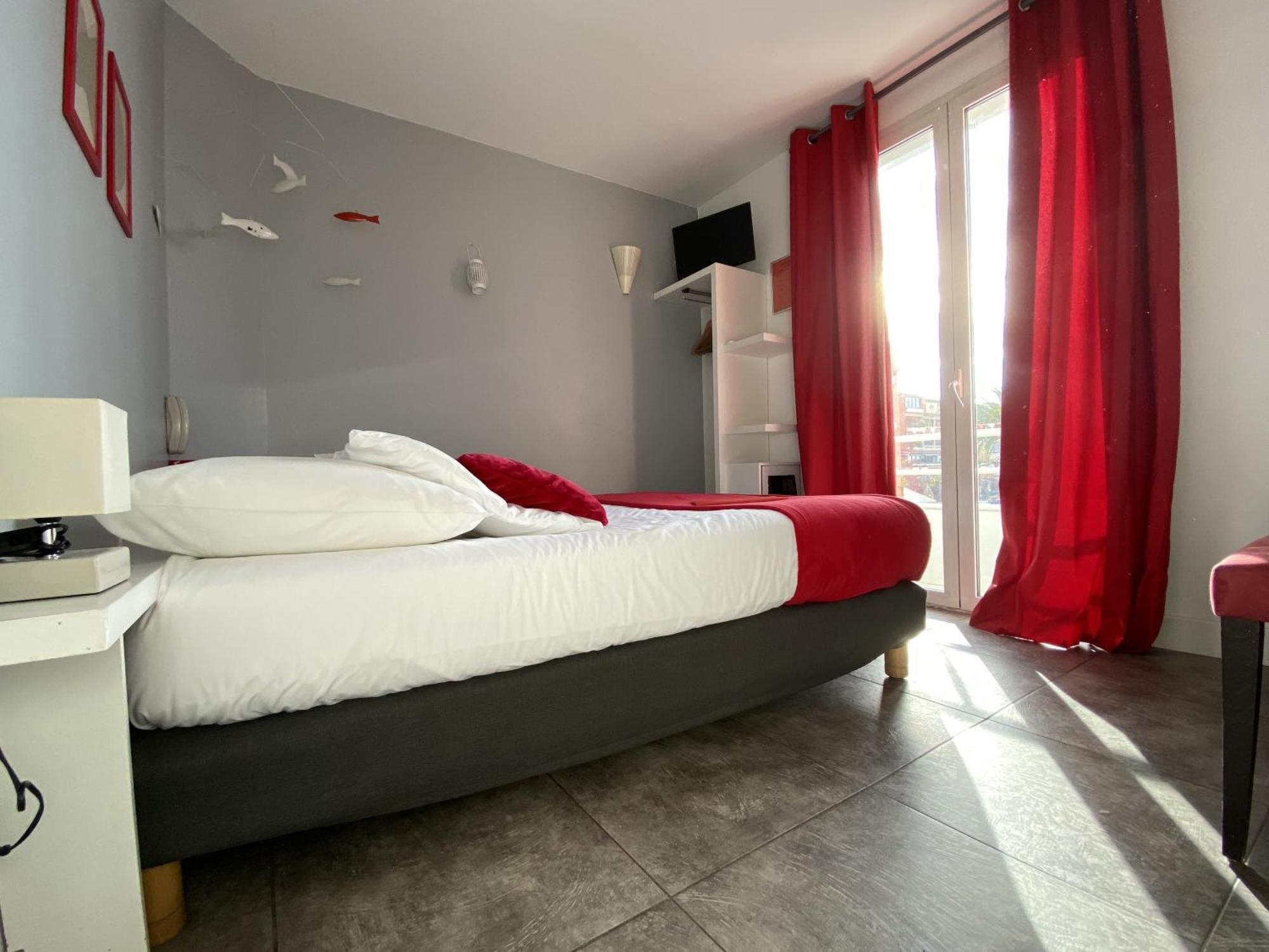 Hotel La Rotonde Ла Кроа Валмер Екстериор снимка